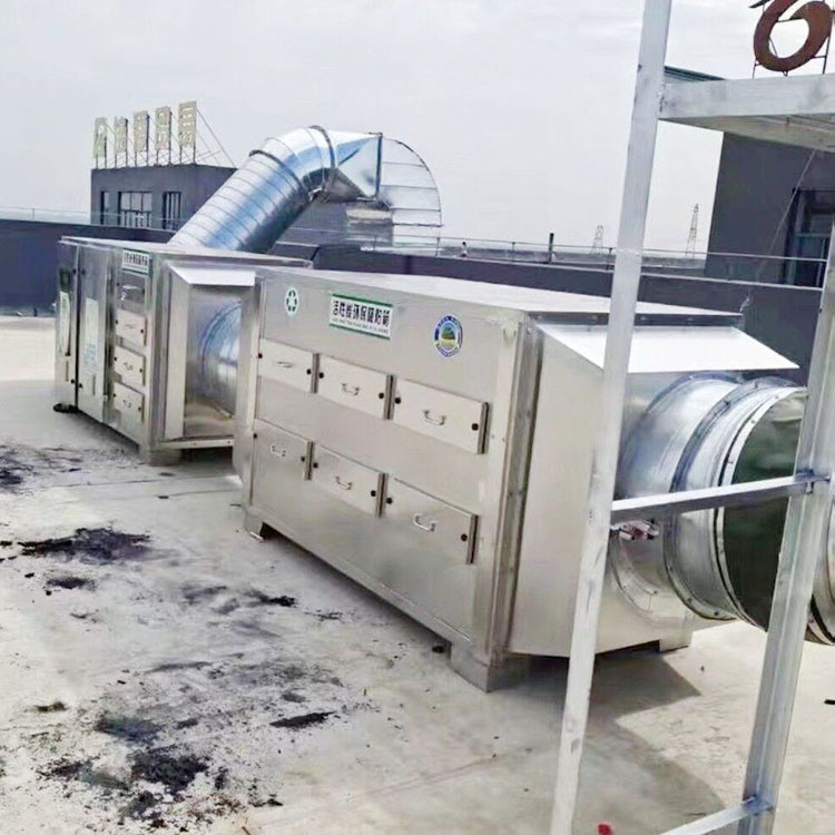 設計活性炭吸附箱時應該注意些什么?